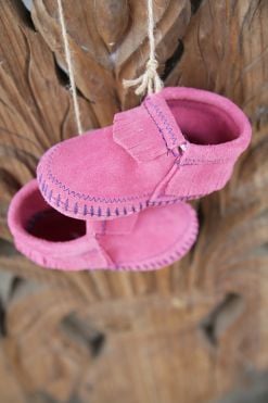 riley infant bootie - hot pink